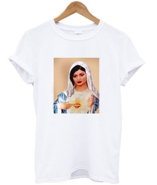 Holy Kylie t-shirt RE23