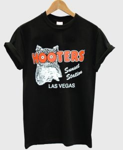 hooters las vegas t-shirt IGS