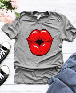 Womens Kiss T-Shirt ADR