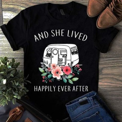 AND SHE LIVED T-SHIRT DN23