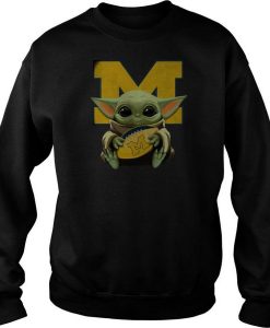 BABY YODA HUG MICHIGAN WOLVERINES SWEATSHIRT DR23