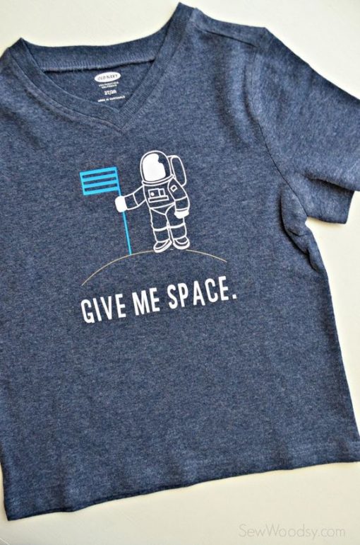 GIVE ME SPACE T-SHIRT CR37