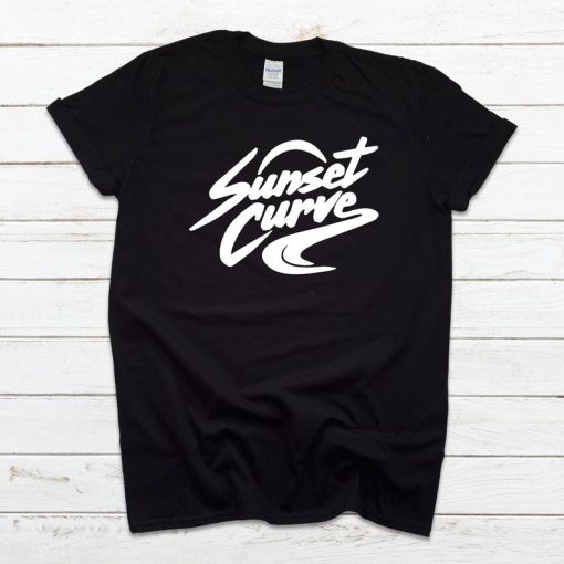 SUNSET CURVE JULIE AND THE PHANTOMS BAND T-SHIRT DX23