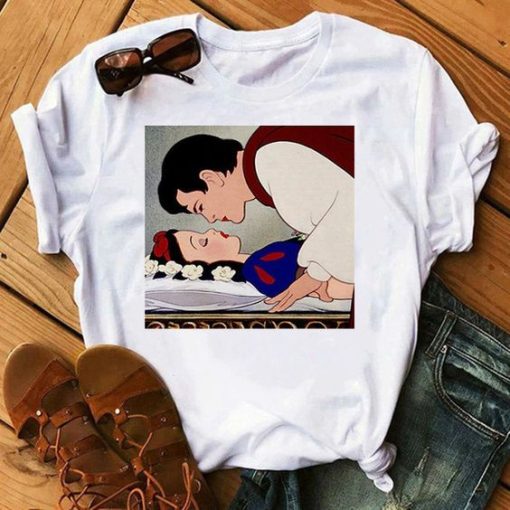 Princess Snow white Kiss T-shirt