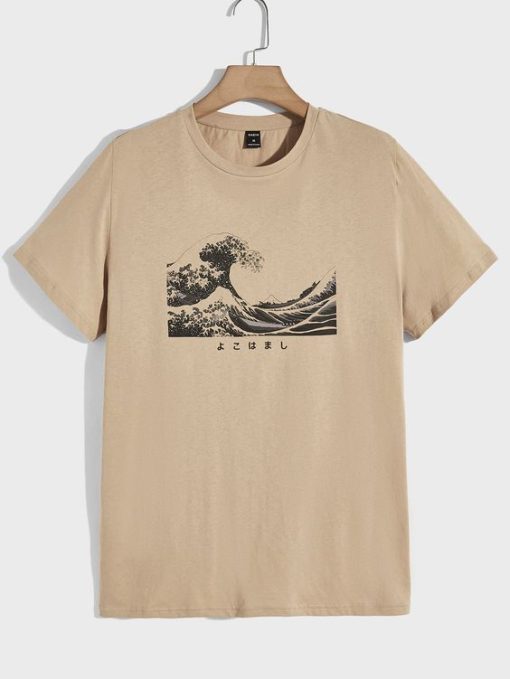 Men Wave And Japanese Letter Graphic Tee