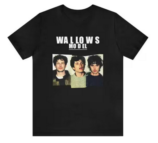 Wallows Model T-shirt AL